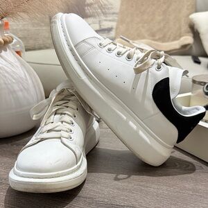 Alexander McQueen White Sneakers with Black Heel